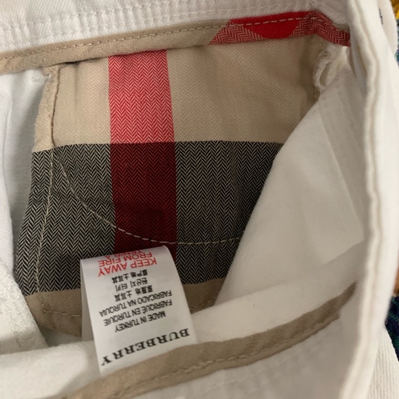 Burberry kids denim shorts - Picture 2 of 15